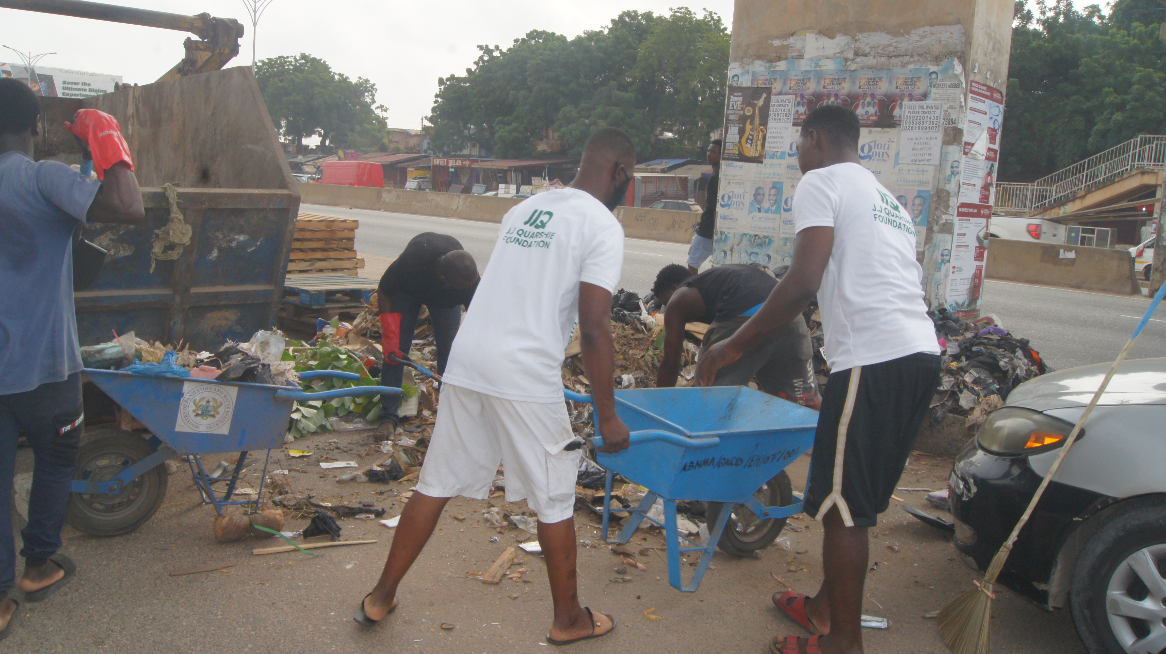 ABLEKUMA NORTH ASSEMBLY ORGANIZES CLEAN UP EXERCISE
